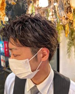 【ForMen】タイトスタイリッシュパーマ - 半個室型美容室 Sourire 赤坂店掲載