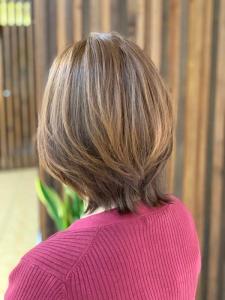 くびれ/小顔/外ハネ/レッド/レイヤーカット/30代40代 - QUALIS 上福岡店掲載