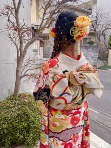 着物に合うヘアアレンジ - EMU international 春日部本店掲載