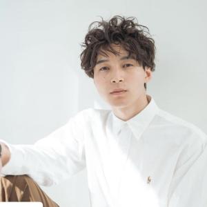 《e's中目黒美容室》外国人風メンズカーリーパーマ【諸星】 - e's(イーズ)中目黒掲載