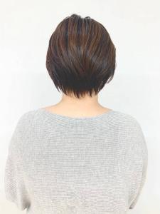 ひし型/40代50代60代/小顔/ショート/丸み/グラデ - QUALIS 上福岡店掲載