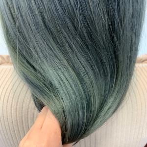 グリーンカラー? - Lourdes hair design掲載