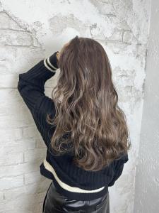 ミルクティーグレージュ10代20代9900円 - prize Iris 池袋【プライズ アイリス】池袋駅東口店掲載