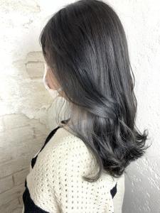 インナーカラーグレージュ10代20代11000円 - prize Iris 池袋【プライズ アイリス】池袋駅東口店掲載