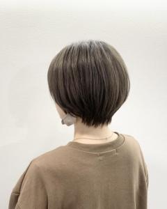 シルキーベージュ/小顔補正立体カット/ヌーディーベージュ - latte atelier掲載