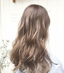 透明感カーキグレージュくびれレイヤー*grandage北千住 - 髪質改善&hair  grandage 北千住掲載