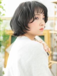 オン眉黒髪小顔くせ毛風ショートマッシュボブ　マッシュパーマ - COVER HAIR bliss 戸田公園西口店掲載
