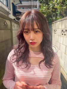 韓国風セミロング - flammeum 本厚木店掲載