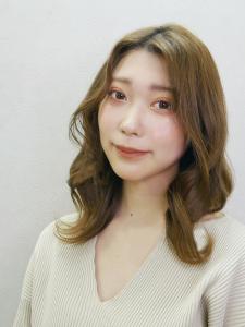 韓国風ムルギョル巻きロング - HAIR & MAKE EARTH 小松店掲載