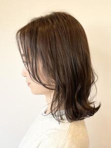 ヌーディベージュ/パールベージュ - latte掲載