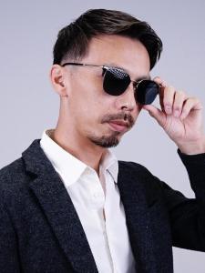 FADEカット - @110 BARBER SHOP CONTINENTAL掲載