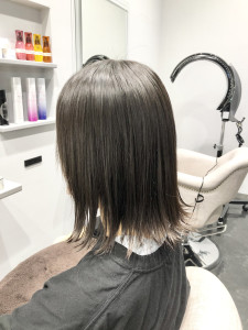 外はねミディアムボブ - BlissBeauty 可児location掲載