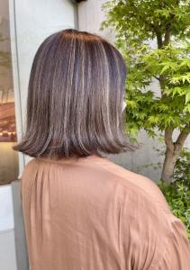 しっかりハイライトの脱白髪染めカラー - EMU international 春日部本店掲載