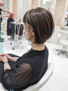 脱白髪染め前下がりショートボブ【AVENIR我孫子】 - AVENIR 我孫子店掲載