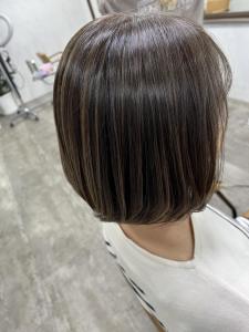 白髪ぼかしハイライト20代30代40代￥15400 - prize Iris 池袋【プライズ アイリス】池袋駅東口店掲載