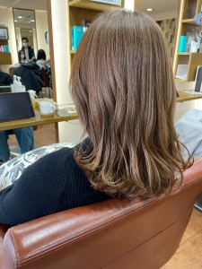 明るい白髪染め×ハイトーンベージュ - HAIR BRAND Link 【リンク】トアロード店掲載