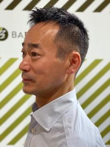 大人の刈り上げスタイル - BARBER-BAR 四谷店掲載