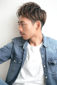 【S.BROOM　なんば】ツーブロック束感ショート - 【完全個室サロン】S.BROOM haircare specialty なんば店掲載