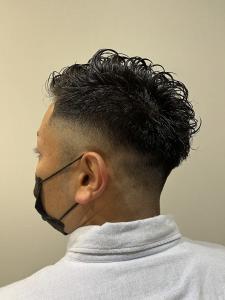 30代・40代　メンズ　刈り上げ　スキンフェード　パーマヘア - en by smile掲載