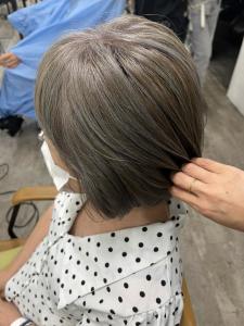 白髪ぼかしハイライト20代30代40代￥15400 - prize Iris 池袋【プライズ アイリス】池袋駅東口店掲載