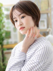 大人かわいい小顔ナチュラルマッシュショート アッシュオリーブ - COVER HAIR & SPA bliss 浦和西口店【カバー ヘア アンド スパ ブリス】掲載