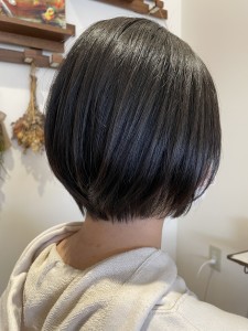首元すっきりrhombusボブ - hair atelier COCO掲載