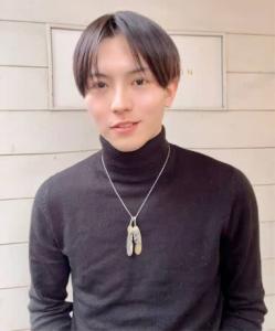 メンズカットセンターパートグレージュヘアカラー梅ヶ丘豪徳寺 - CHAINON掲載