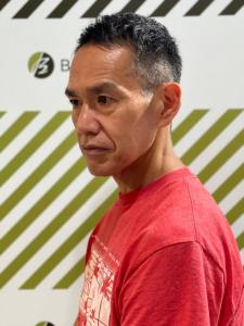大人の刈り上げスタイル - BARBER-BAR 四谷店掲載