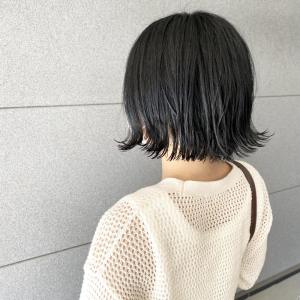 大人可愛いボブ　外ハネ　ブルーブラック - 半個室型美容室 Sourire 春日店掲載