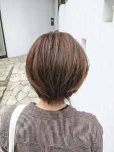 明るい白髪染め×前下がりショート【AVENIR我孫子】 - AVENIR 我孫子店掲載