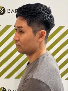 大人の刈り上げスタイル - BARBER-BAR 四谷店掲載