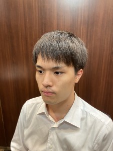 落ち着いたスタイルにはこれ！！耳だしスタイル - HIRO GINZA 新橋店【理容室】掲載
