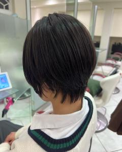 お手入れ簡単ショートカット - HAIR & MAKE EARTH 高田馬場店掲載