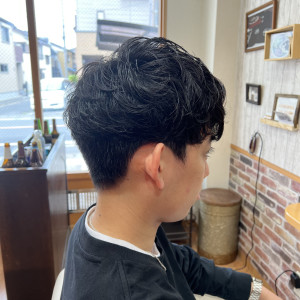 長めスペインパーマ風スタイル - MAHOROA掲載