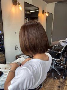 【オリーブベージュカラーが得意な美容室】 - hair＆make egerie掲載
