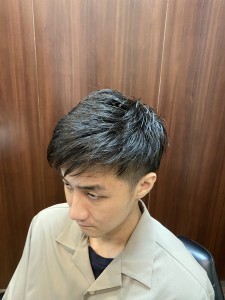 《王道No. 1》ツーブロックスタイル - HIRO GINZA 新橋店【理容室】掲載