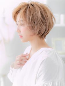 ハイトーンカラーかきあげ前髪韓国風小顔ボブ　ボブショート - mod's hair【モッズヘア】上尾/上尾西口店掲載