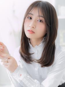 黒髪グレージュセンターパートエアストレート　グレージュカラー - mod's hair【モッズヘア】上尾/上尾西口店掲載