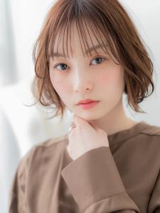 大人ハイライト外国人風小顔エアリーミディ　ボブショート - mod's hair【モッズヘア】越谷/越谷西口店掲載