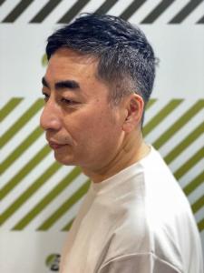 大人の刈り上げスタイル - BARBER-BAR 四谷店掲載