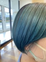 ちょい攻めカラーはエメラルドグリーン！　5/6 - HELLO'S SOIN 琴似店掲載