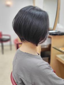 大人ショート - e.m.a PREMIUM BEAUTY SALON掲載