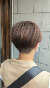 刈り上げマッシュ ベージュヘアカラー10代　20代　30代　 - SOLANA掲載