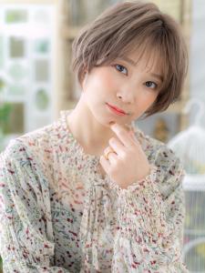 ハイトーンカラーミニボブショートマッシュ　シースルーバング - COVER HAIR bliss 大宮西口店【カバー ヘア ブリス】掲載