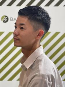 大人の刈り上げスタイル - BARBER-BAR 四谷店掲載