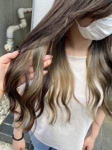 三軒茶屋_レディース_ロング_インナーカラー_ブロンド_小顔 - HAIR & MAKE EARTH 三軒茶屋店掲載