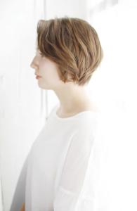 20代30代40代　透明感・かき上げ大人ボブ【枚方】 - PAUL+n掲載