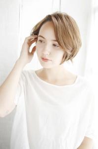 20代30代40代　透明感・かき上げ大人ボブ【枚方】 - PAUL+n掲載