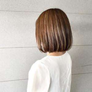 透明感ベージュカラー　艶感　まとまるボブスタイル - 半個室型美容室 Sourire 春日店掲載