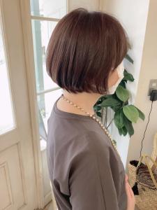 ナチュラル丸み大人ショートボブ30代40代梅ヶ丘美容室 - CHAINON掲載